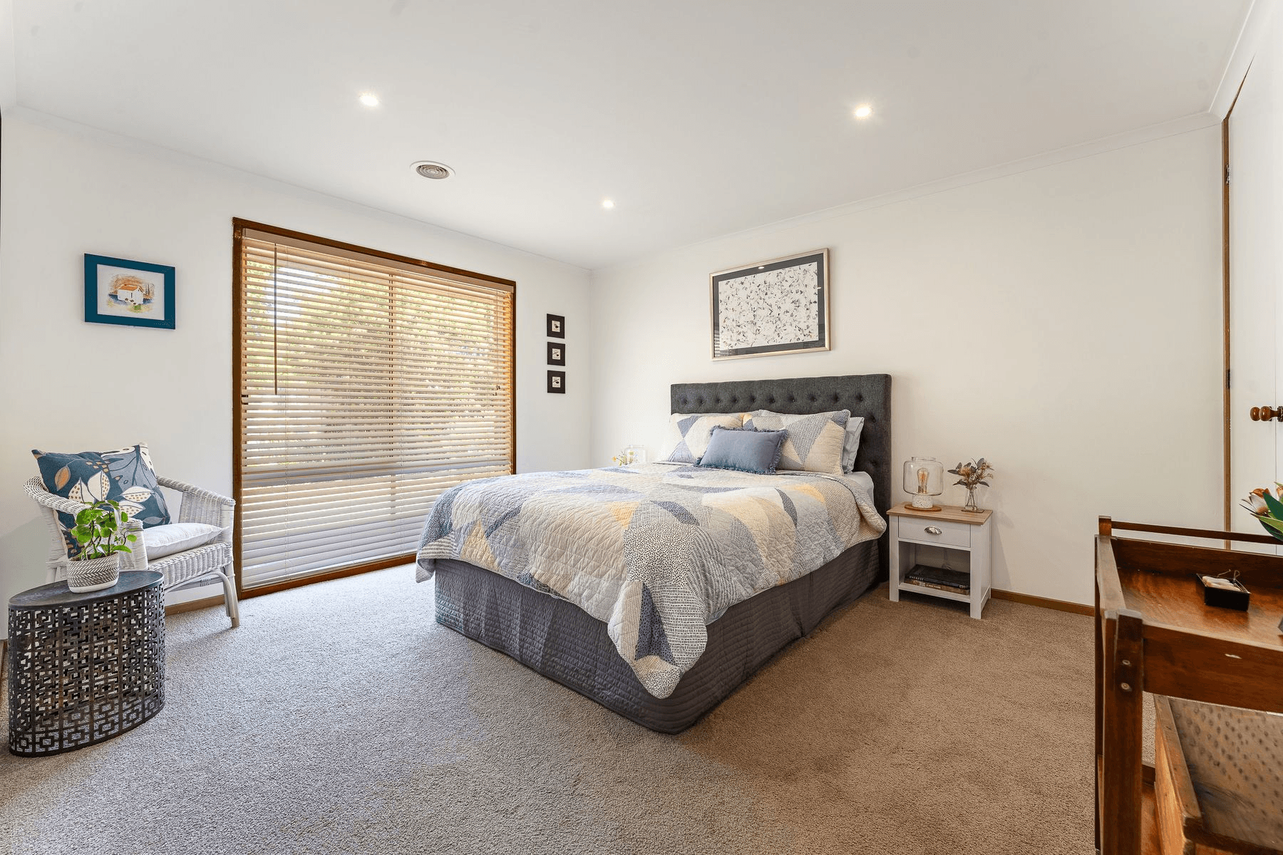 84 St Killian Street, White Hills, VIC 3550