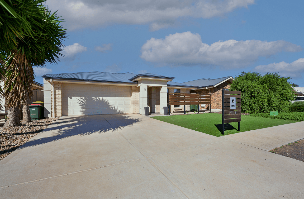 9 Bradshaw Street, WHYALLA JENKINS, SA 5609