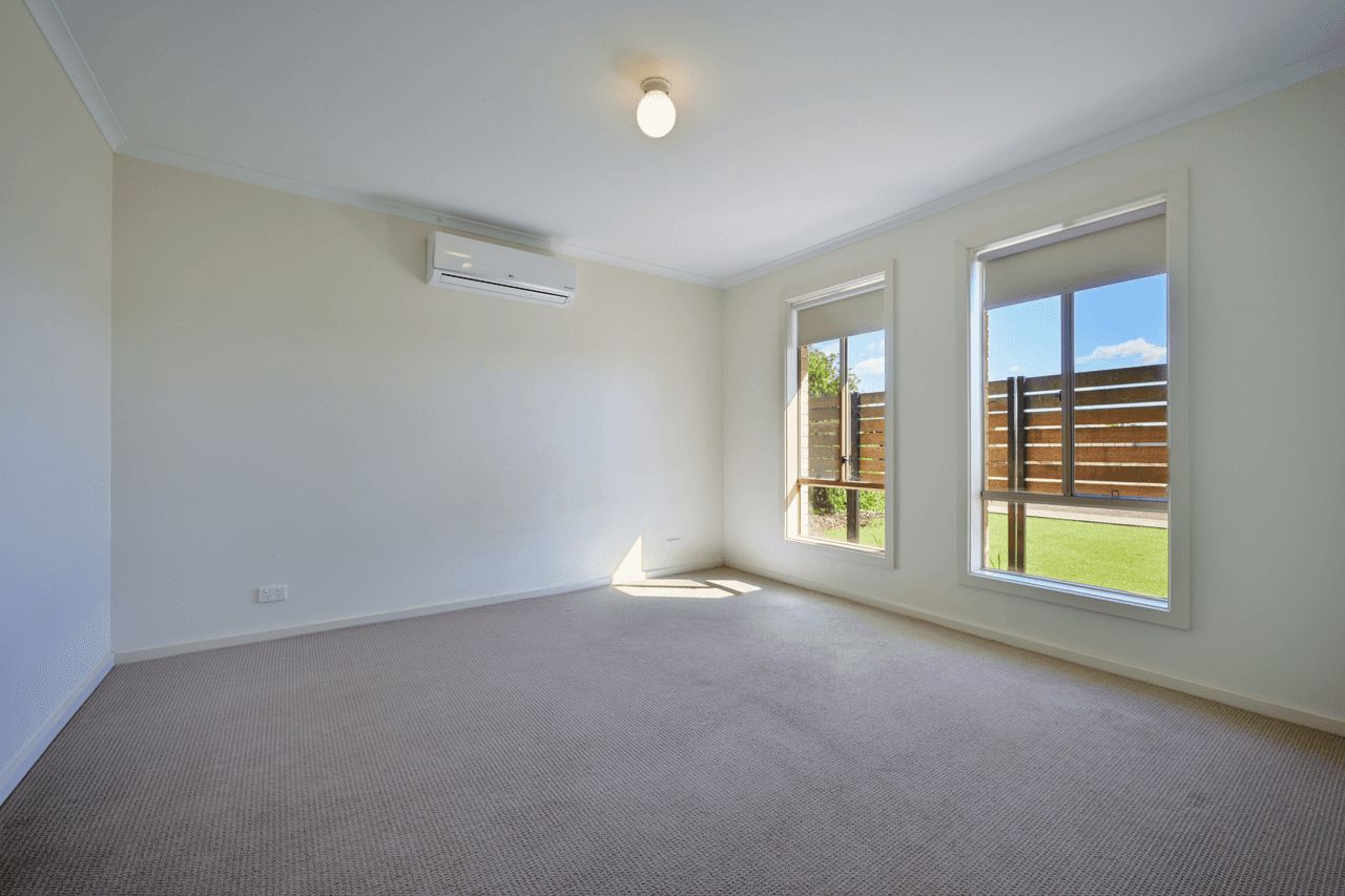 9 Bradshaw Street, WHYALLA JENKINS, SA 5609