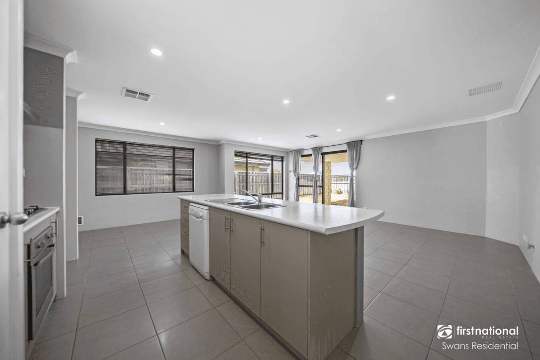 17 Solway Brace, ELLENBROOK, WA 6069