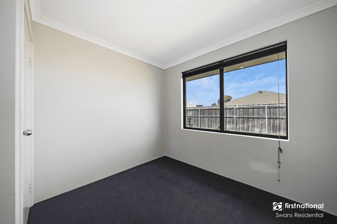 17 Solway Brace, ELLENBROOK, WA 6069