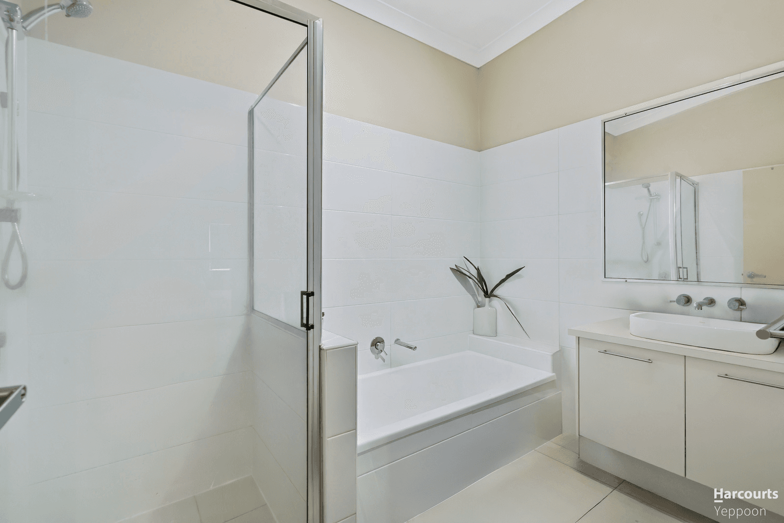 8/27-29 Cedar Ave, TARANGANBA, QLD 4703