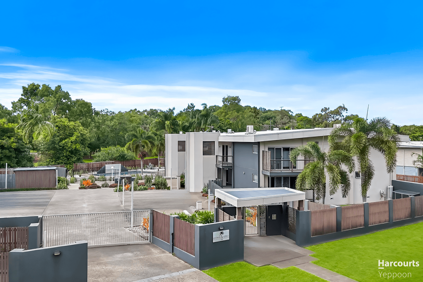 8/27-29 Cedar Ave, TARANGANBA, QLD 4703