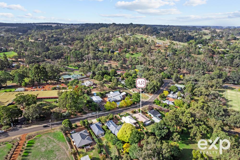11 Peninsula Road, Bridgetown, WA 6255