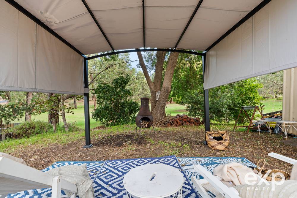 11 Peninsula Road, Bridgetown, WA 6255