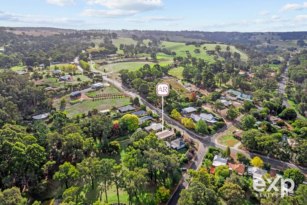 11 Peninsula Road, Bridgetown, WA 6255