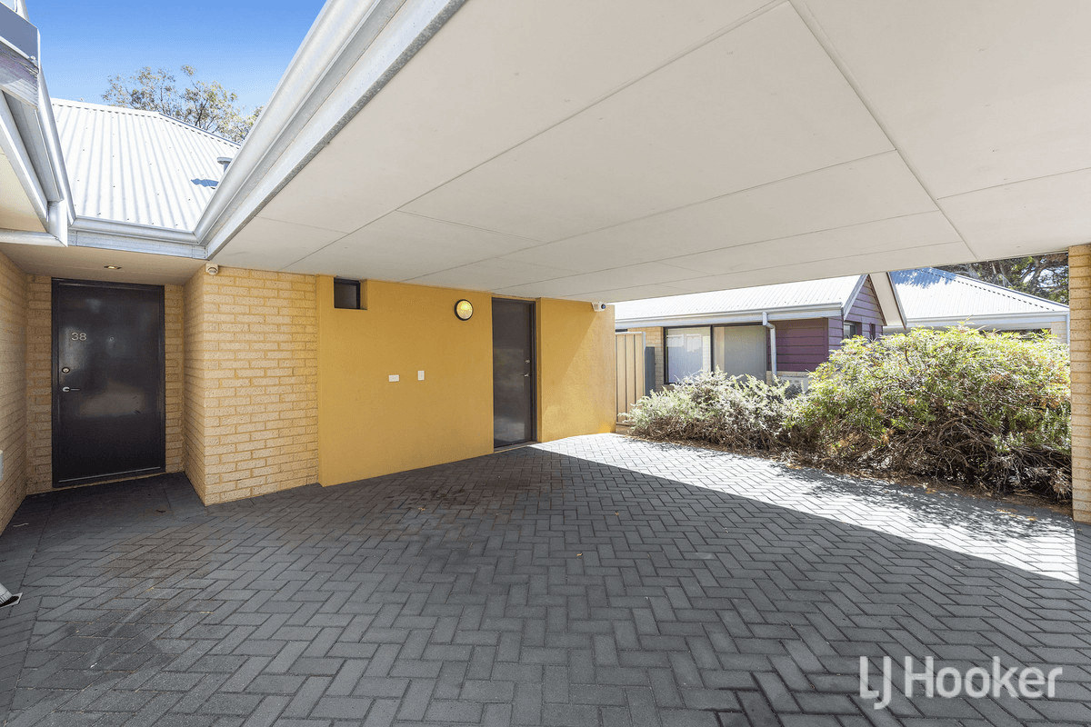 38/1 Mariners Cove Drive, DUDLEY PARK, WA 6210