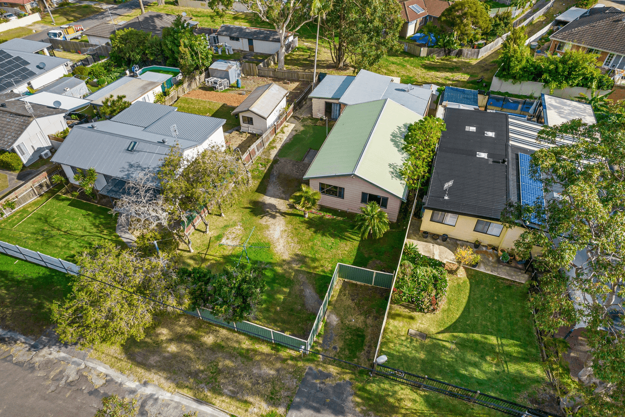 14 Laelana Avenue, BUDGEWOI, NSW 2262