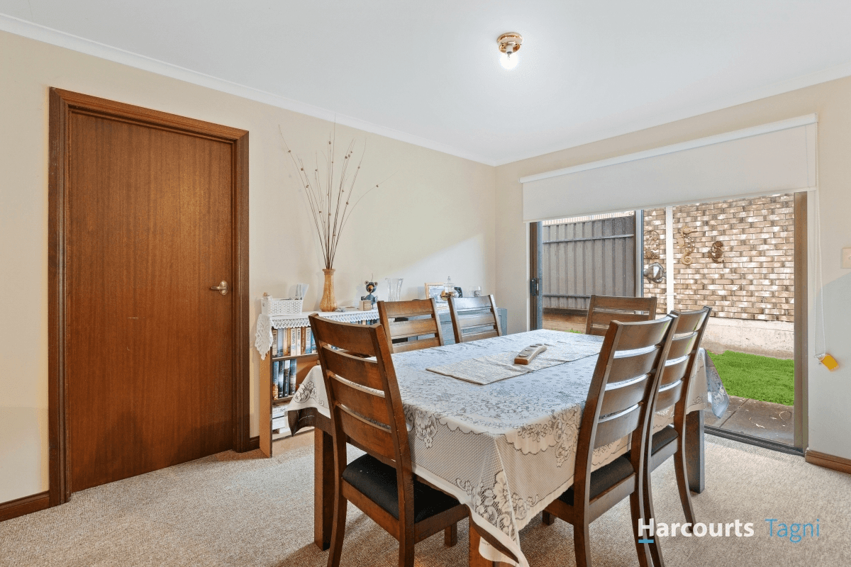 1/1 Peera Street, HALLETT COVE, SA 5158