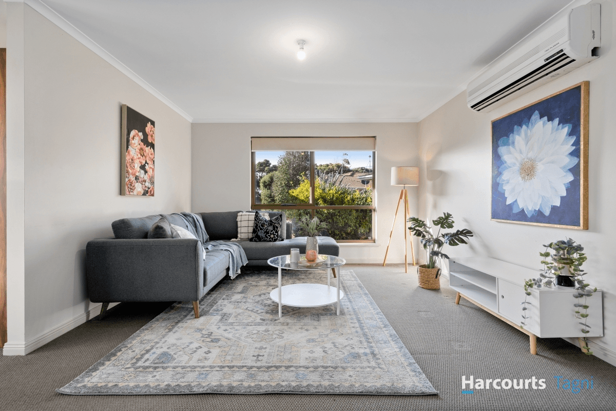 1/1 Peera Street, HALLETT COVE, SA 5158