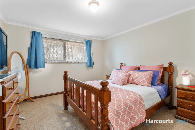 1/1 Peera Street, HALLETT COVE, SA 5158