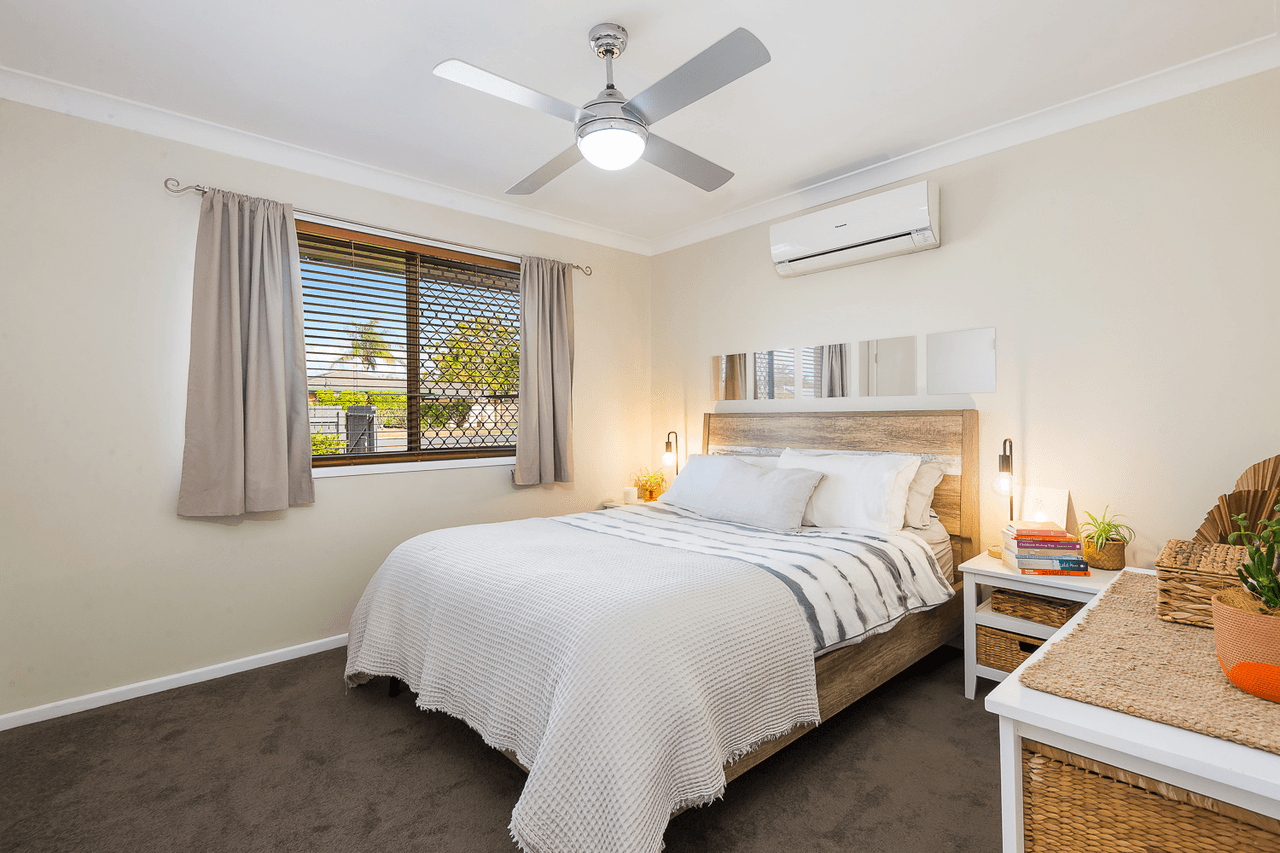 31 Peverell Street, HILLCREST, QLD 4118