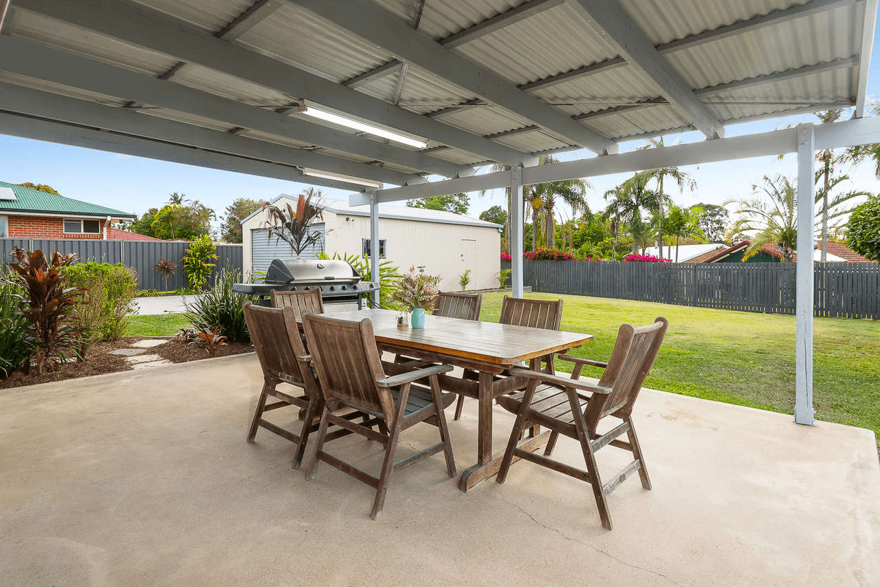 31 Peverell Street, HILLCREST, QLD 4118