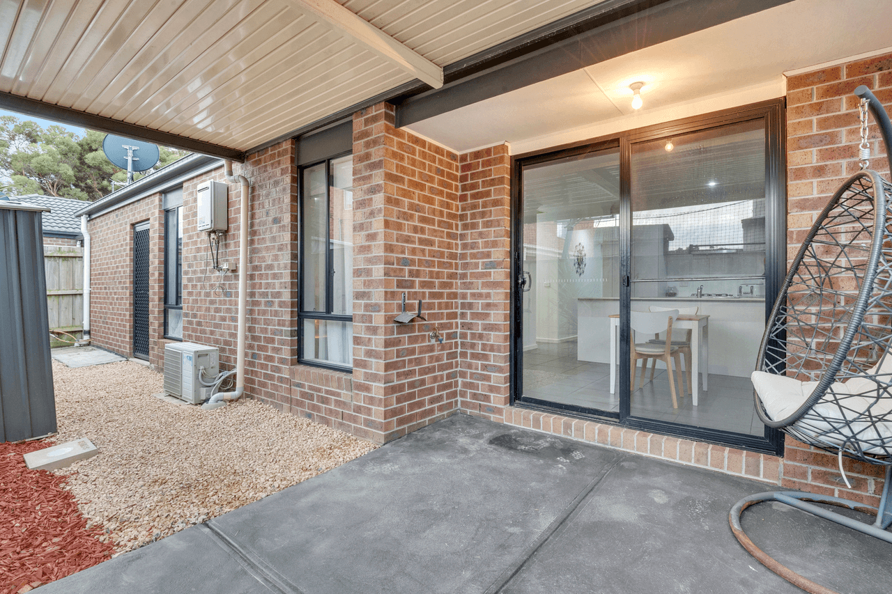 2/5 Latrobe Court, Craigieburn, VIC 3064