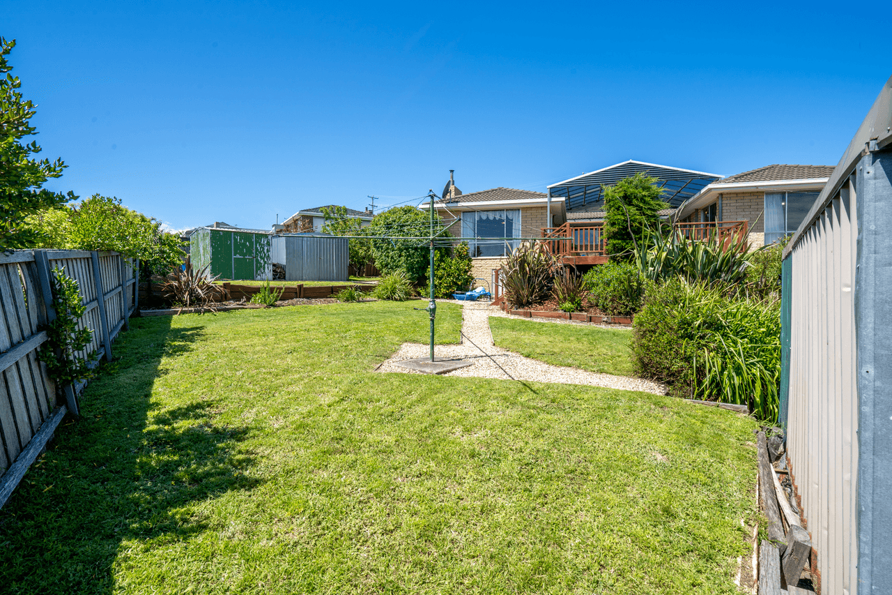 18 Honolulu Street, MIDWAY POINT, TAS 7171