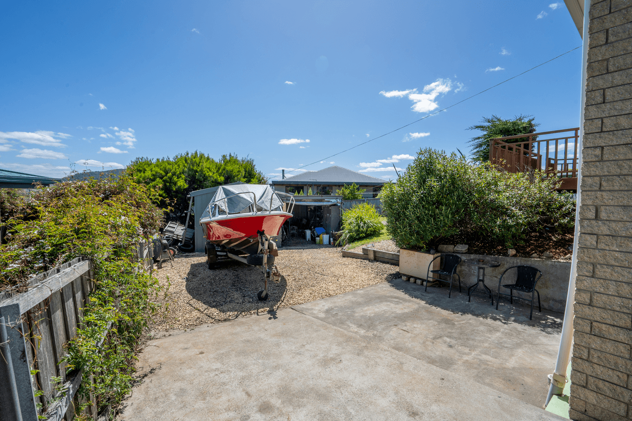 18 Honolulu Street, MIDWAY POINT, TAS 7171