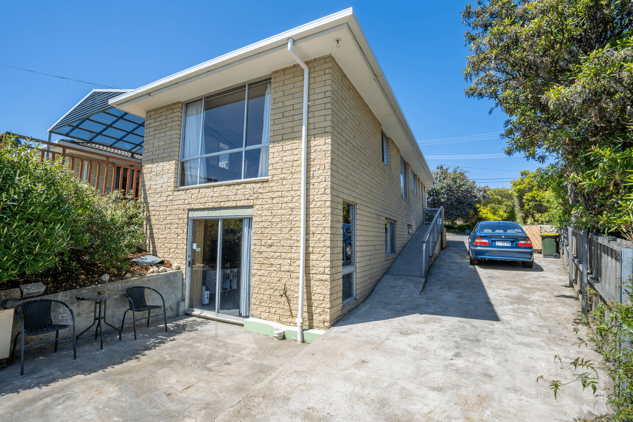 18 Honolulu Street, MIDWAY POINT, TAS 7171