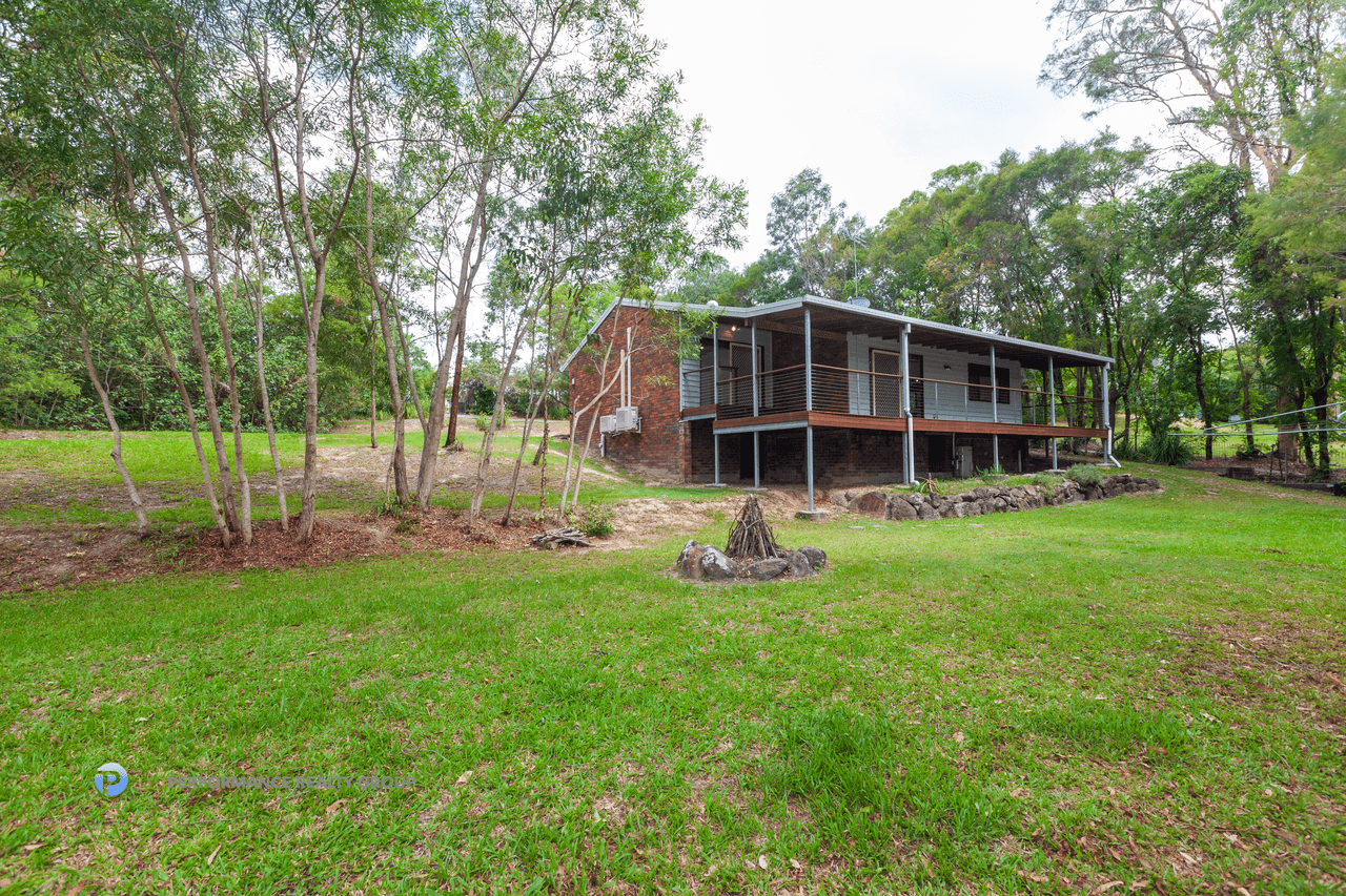 21 Wallaby Drive, MUDGEERABA, QLD 4213