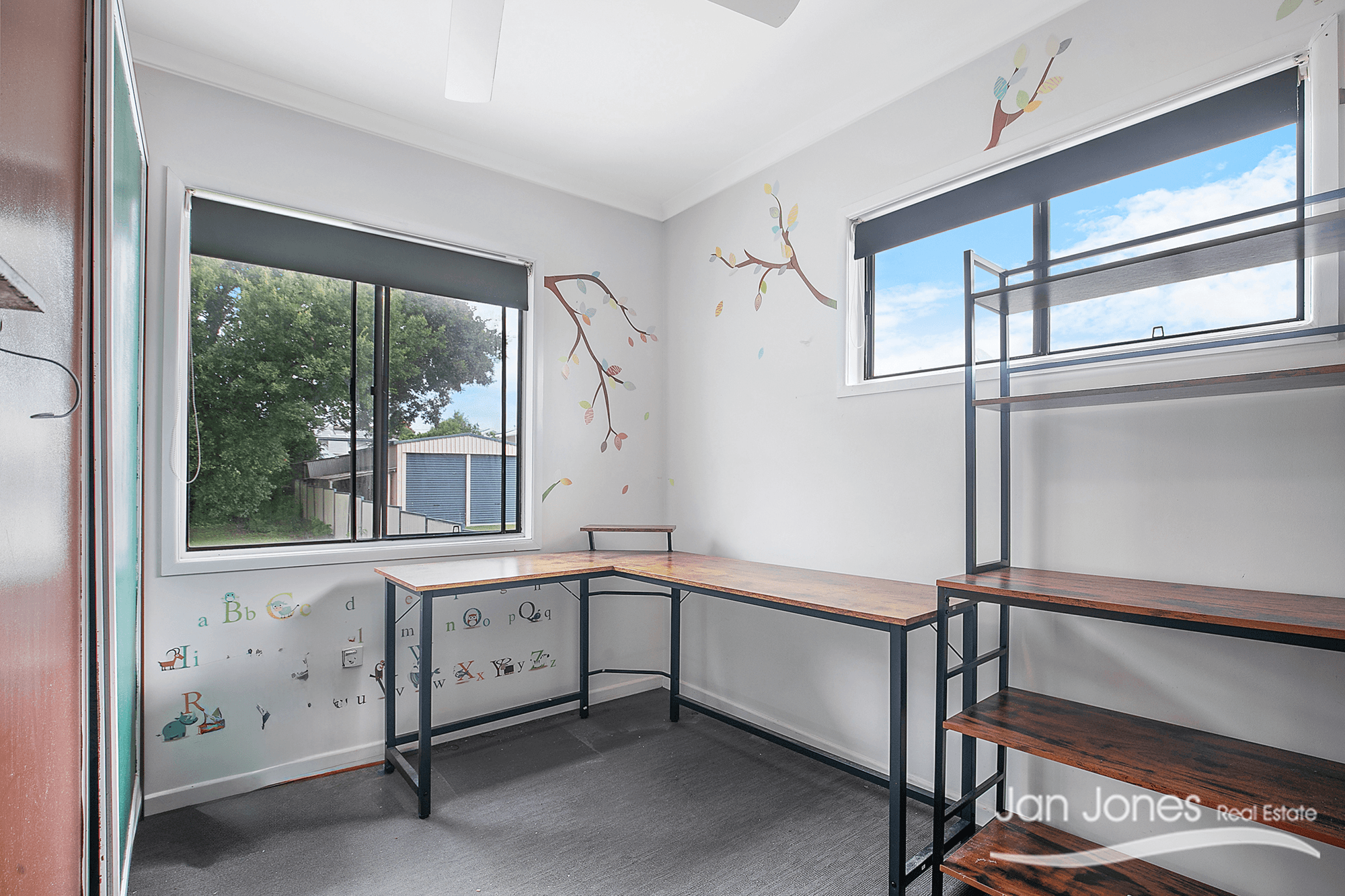 34 Alice St, Clontarf, QLD 4019