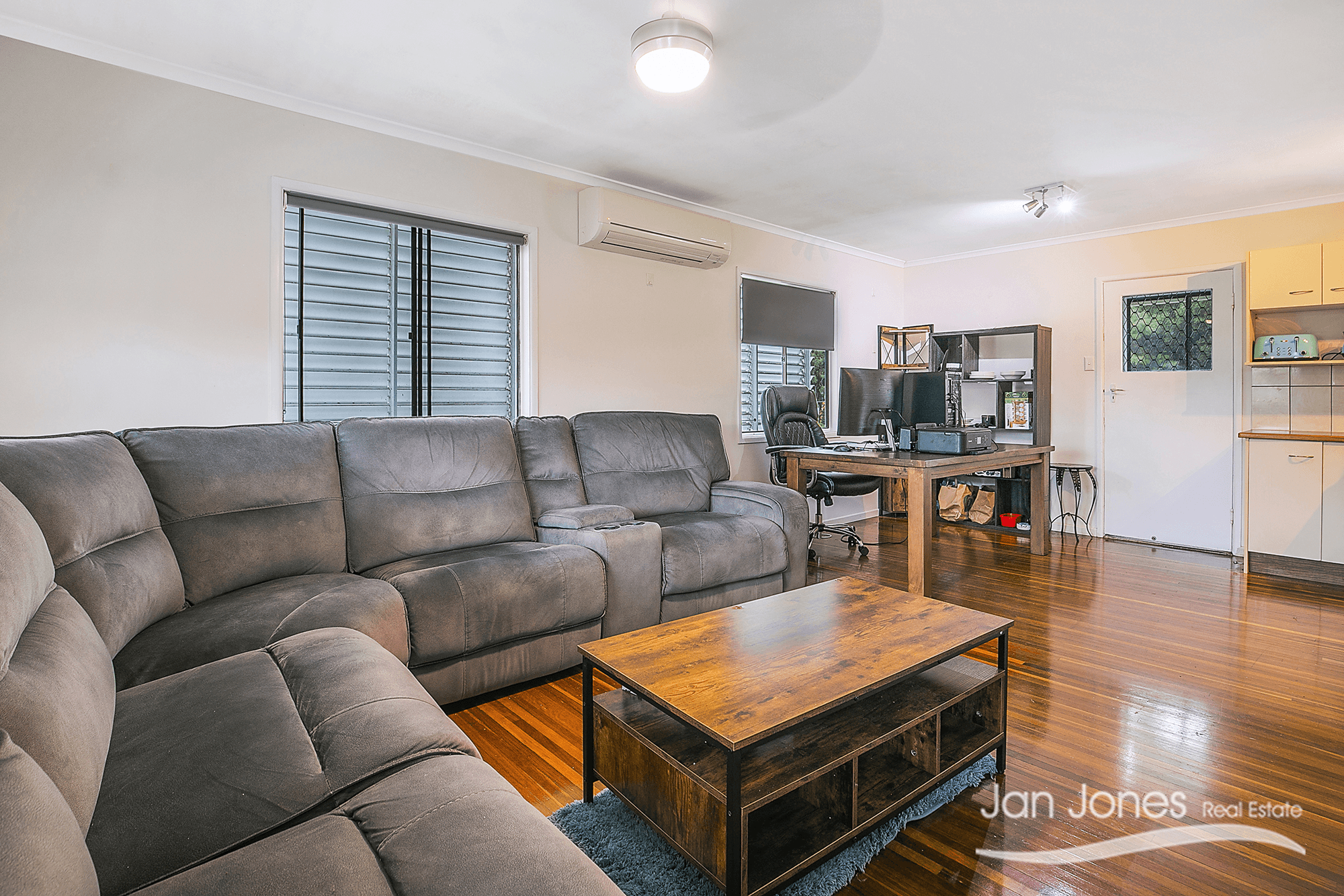 34 Alice St, Clontarf, QLD 4019