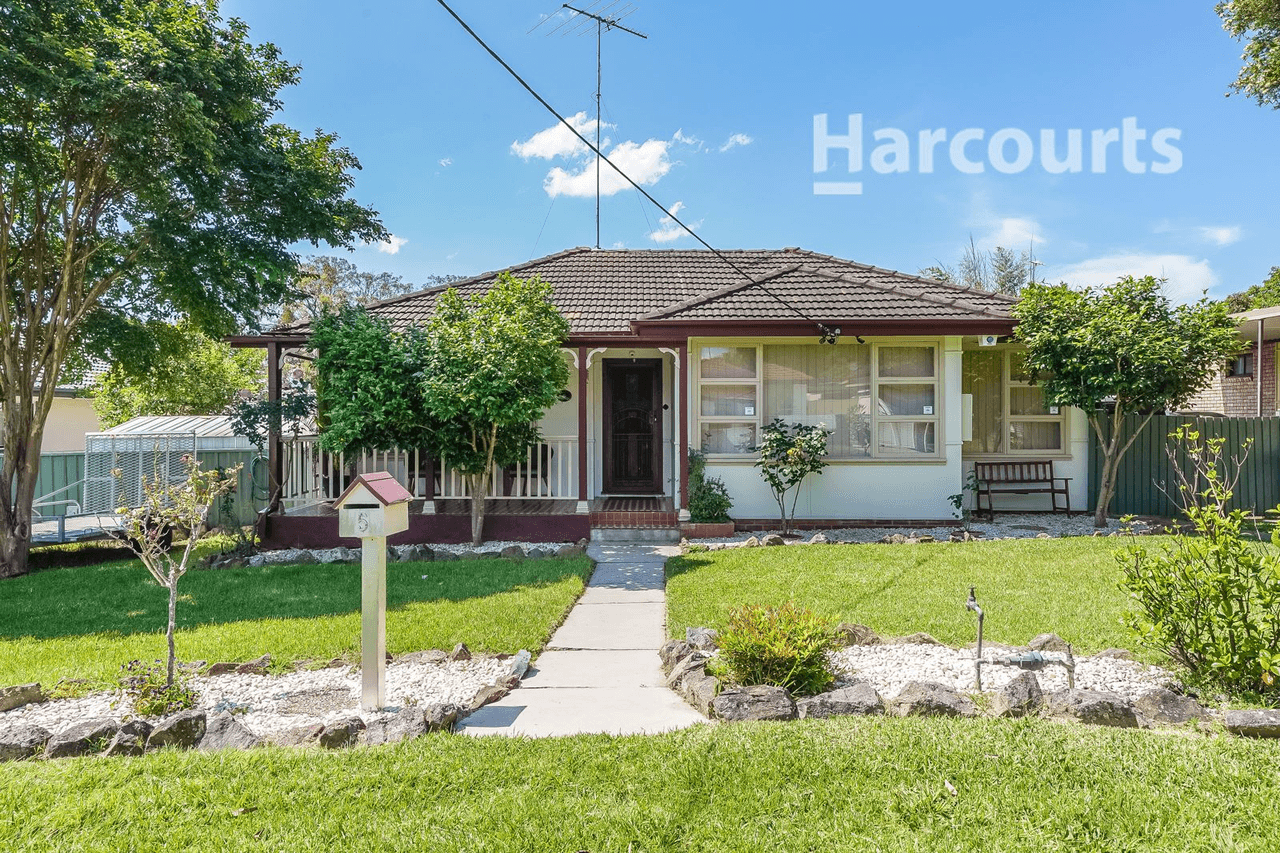 5 Lander Street, Leumeah, NSW 2560