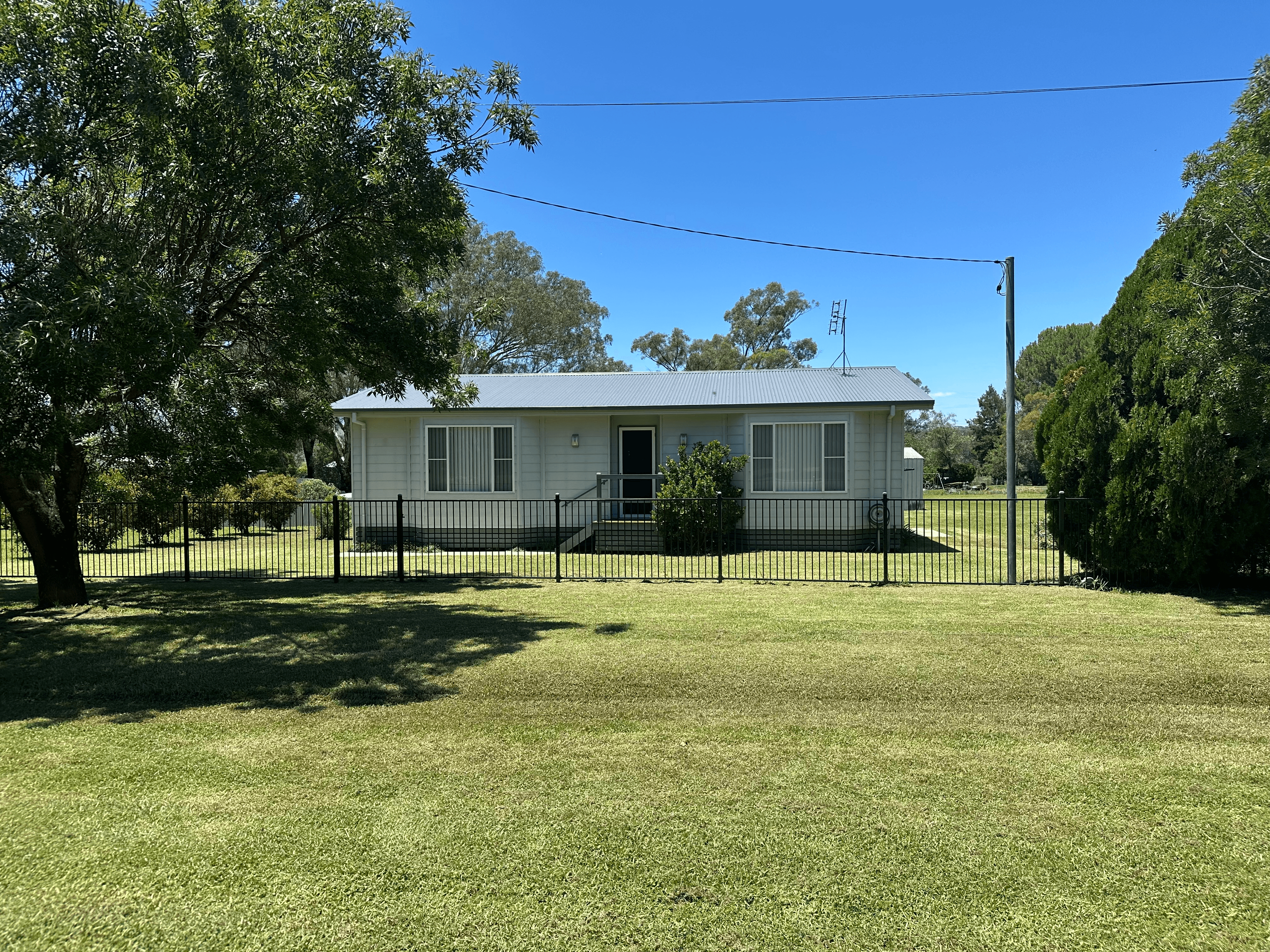 60 Binnaway Street, COOLAH, NSW 2843