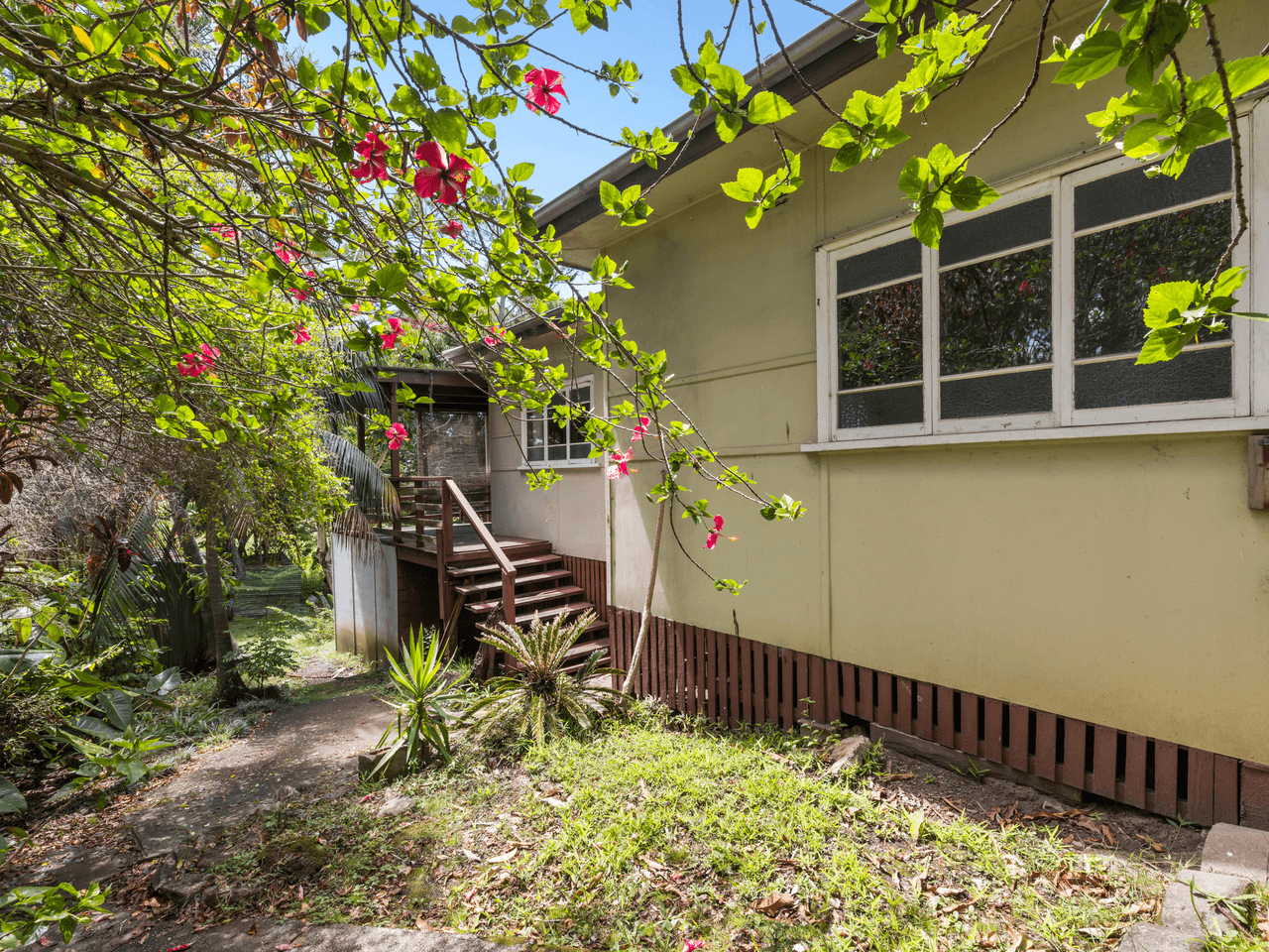 2 Beach Street, WOOLGOOLGA, NSW 2456