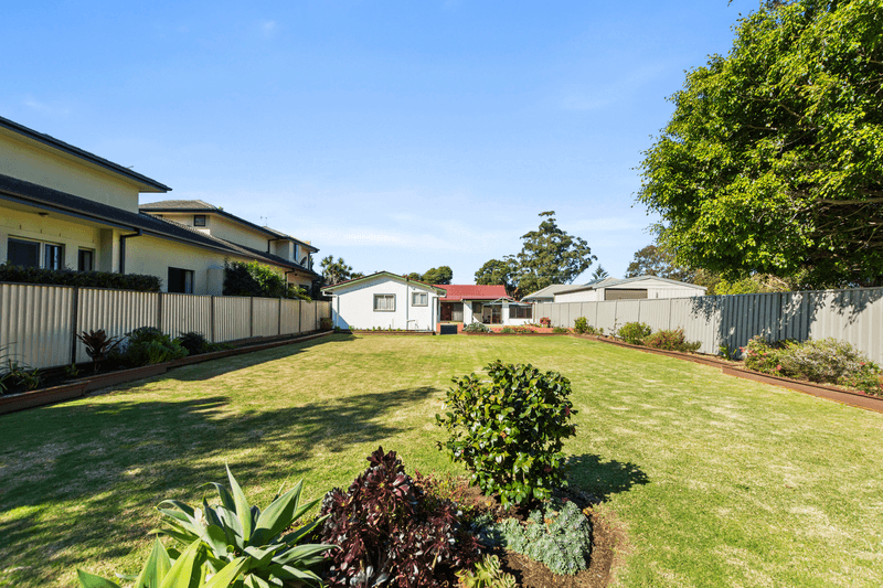 22 Park Rd, BELLAMBI, NSW 2518