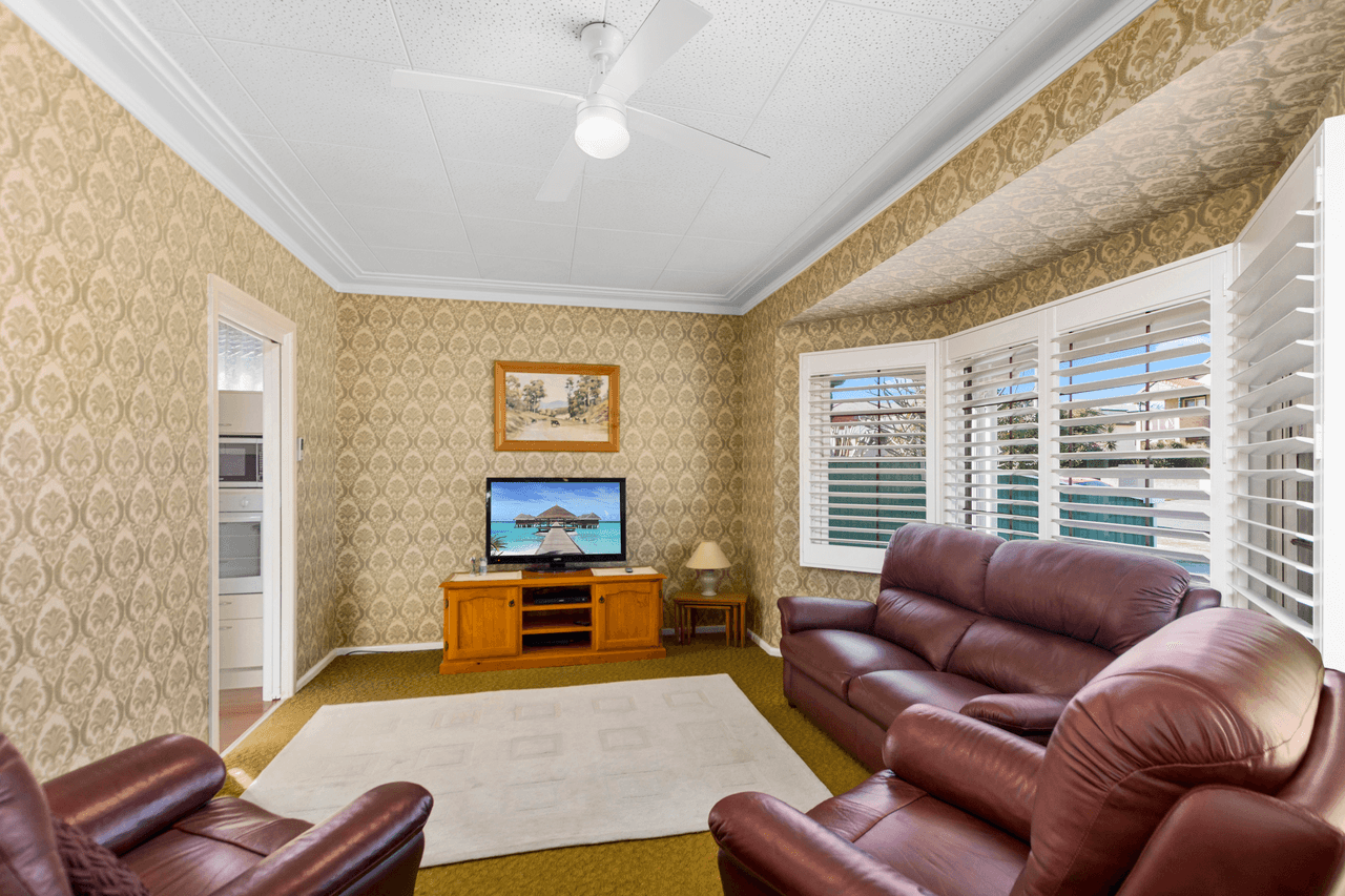 22 Park Rd, BELLAMBI, NSW 2518