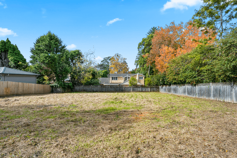 2B Fern Avenue, WAHROONGA, NSW 2076