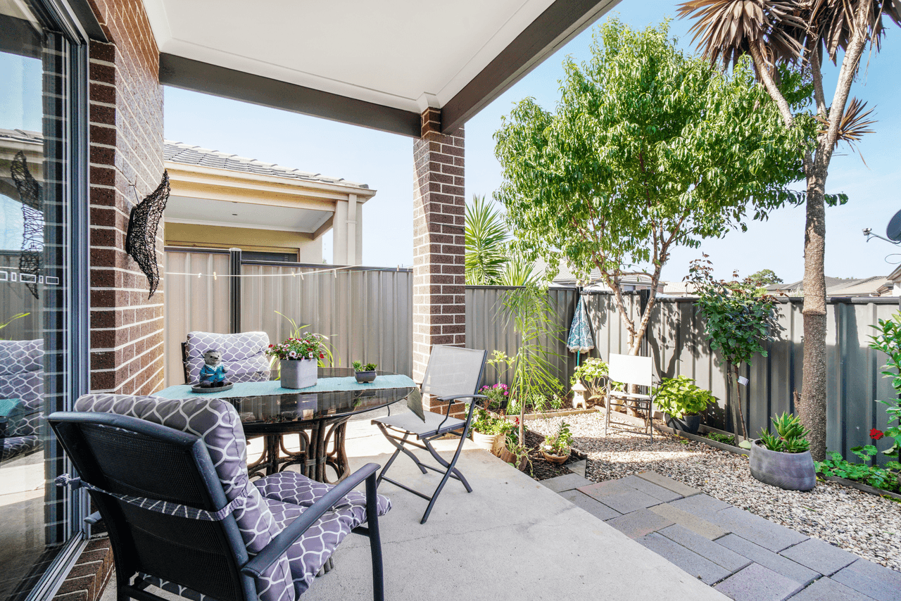 25 Jackaroo Street, MERNDA, VIC 3754