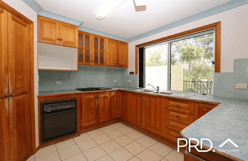 3 Kinghorn Road, GRANVILLE, QLD 4650