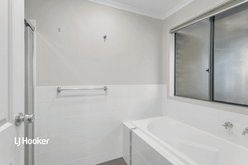 20 The Boulevard, PARAFIELD GARDENS, SA 5107