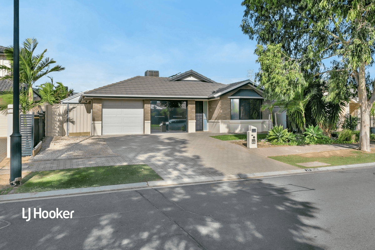 20 The Boulevard, PARAFIELD GARDENS, SA 5107