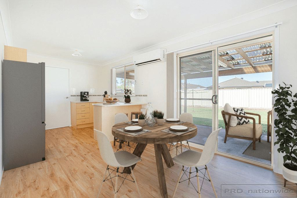 24 Coburn Circuit, METFORD, NSW 2323