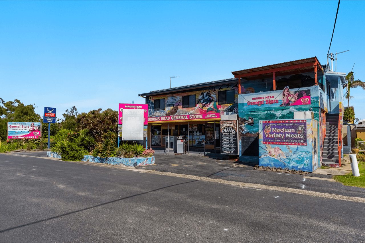 92 Ocean Road, BROOMS HEAD, NSW 2463