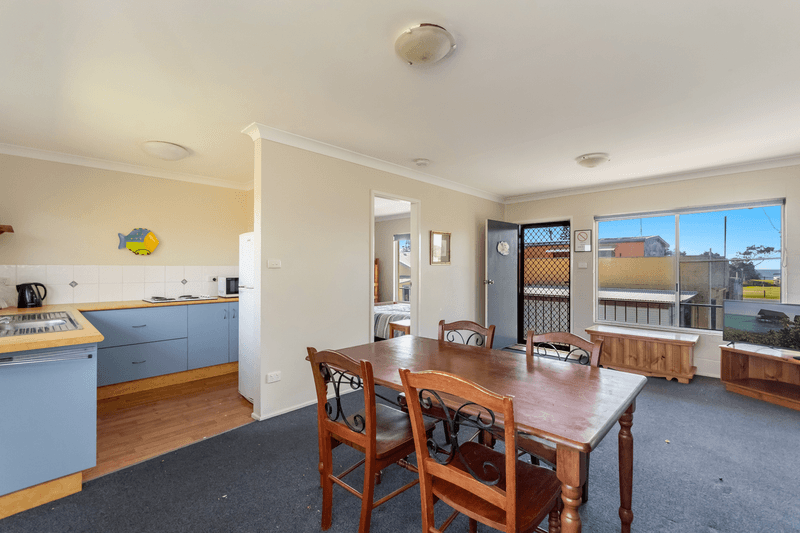 92 Ocean Road, BROOMS HEAD, NSW 2463