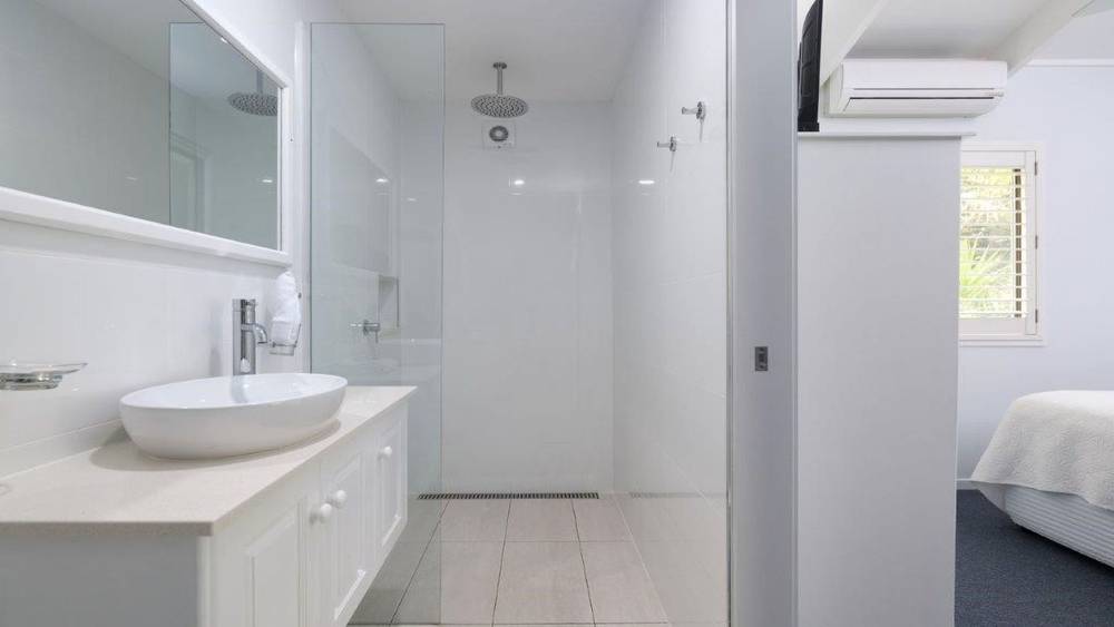 28 KURANA STREET, RAINBOW BEACH, QLD 4581