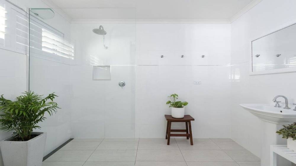 28 KURANA STREET, RAINBOW BEACH, QLD 4581