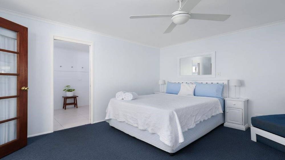 28 KURANA STREET, RAINBOW BEACH, QLD 4581