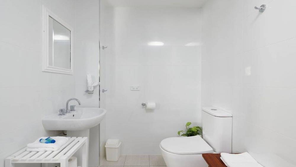 28 KURANA STREET, RAINBOW BEACH, QLD 4581