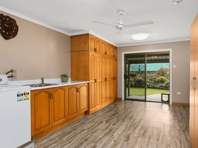 27 Edward Street, Atherton, QLD 4883