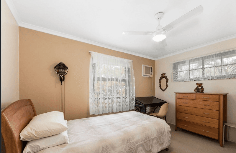 15 Jellicoe Street, BRASSALL, QLD 4305