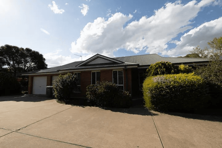 UNIT 4/32 MASON STREET, EAST WAGGA WAGGA, NSW 2650