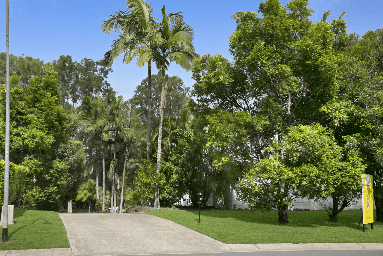 35 Merloo Drive, NERANG, QLD 4211