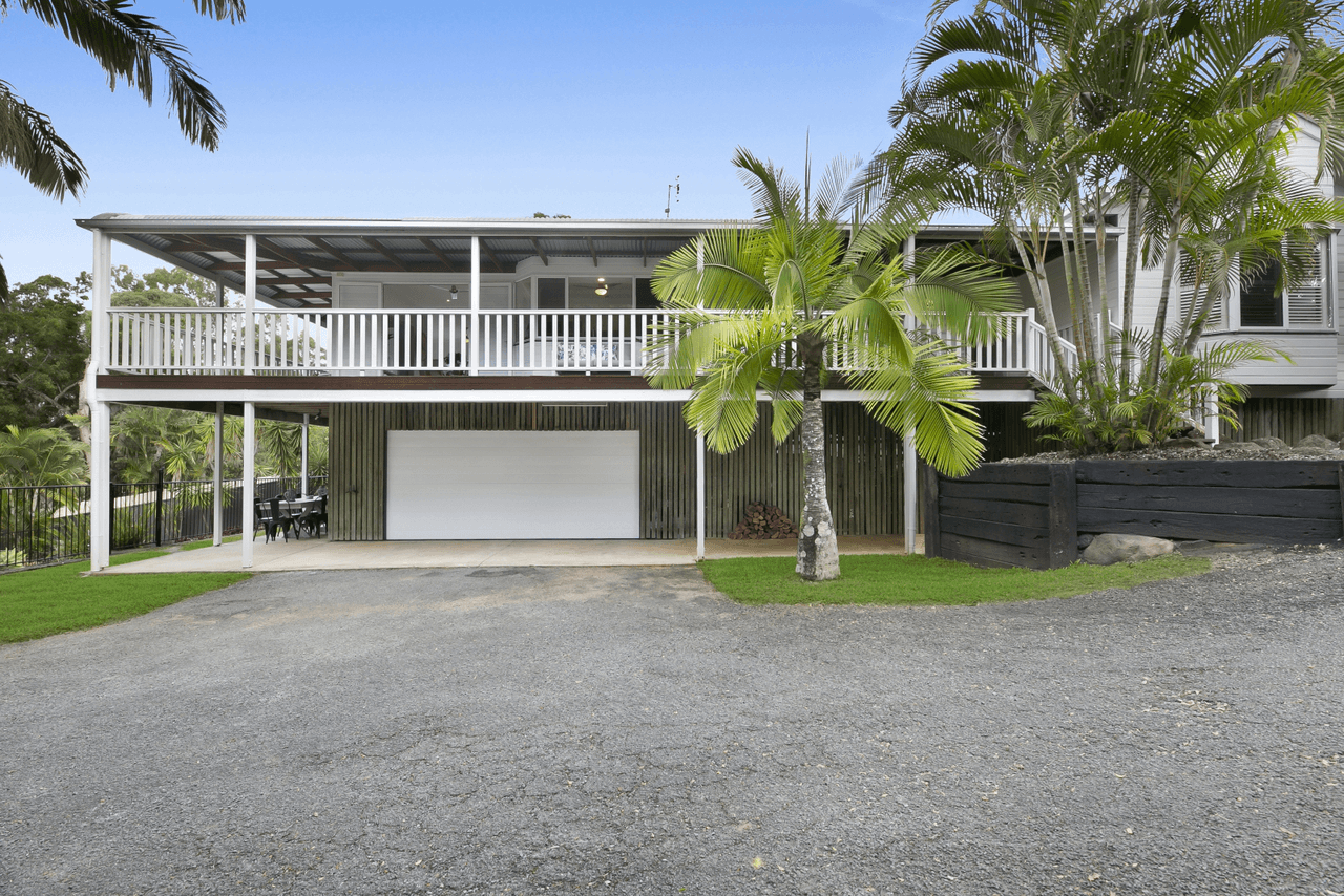 35 Merloo Drive, NERANG, QLD 4211