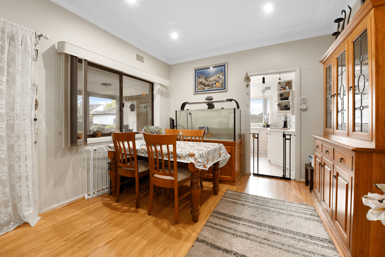 12 Francine Street, SEVEN HILLS, NSW 2147