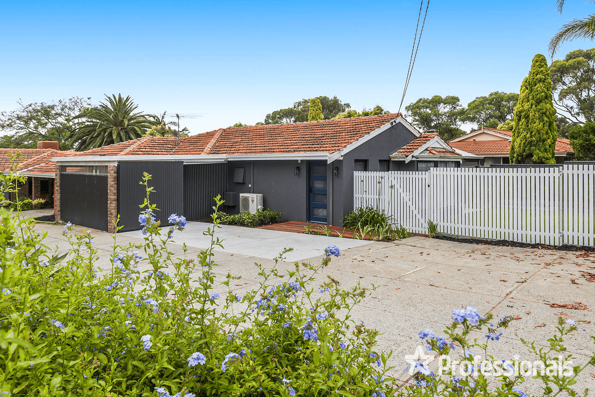 36A Dover Road, SCARBOROUGH, WA 6019