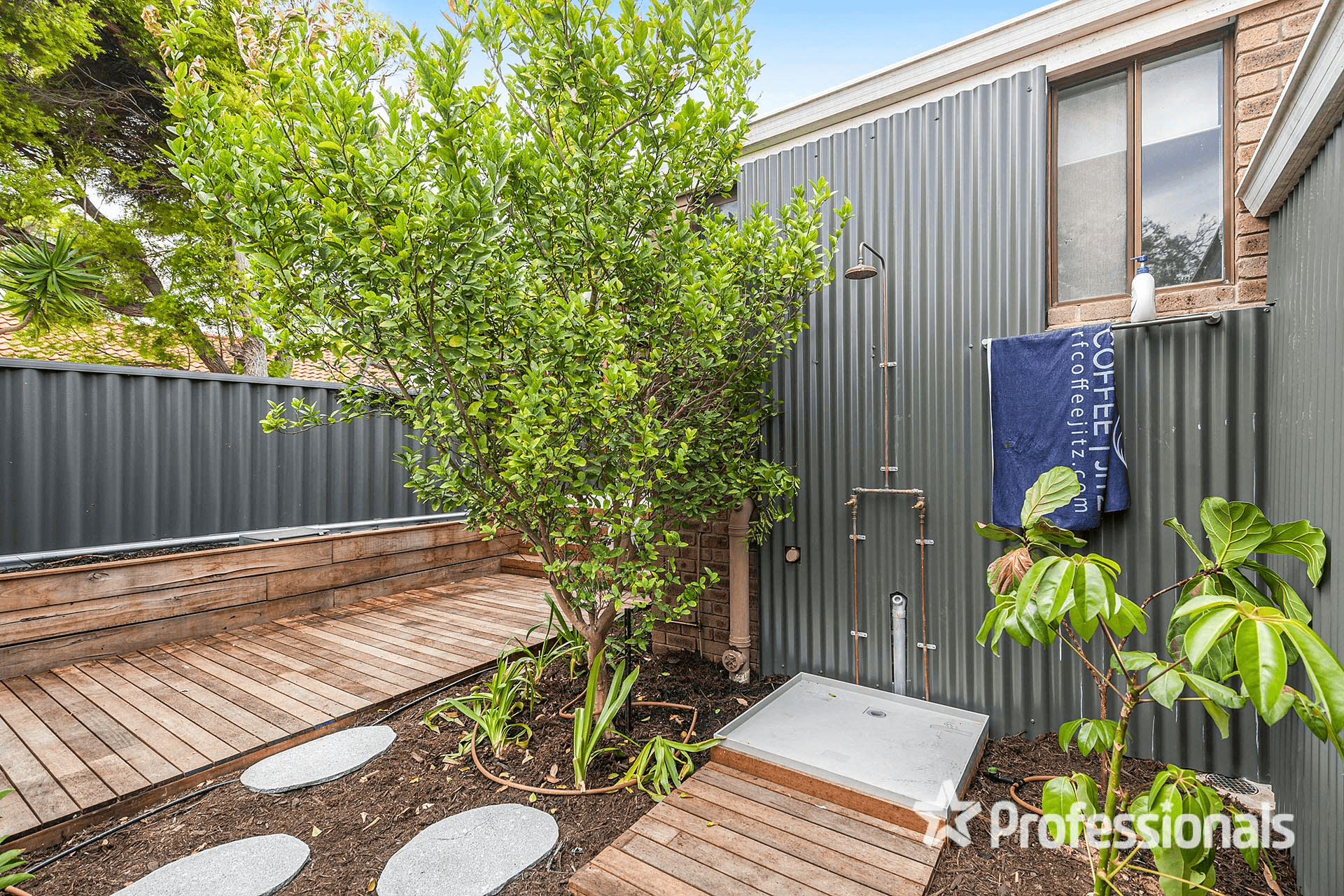 36A Dover Road, SCARBOROUGH, WA 6019