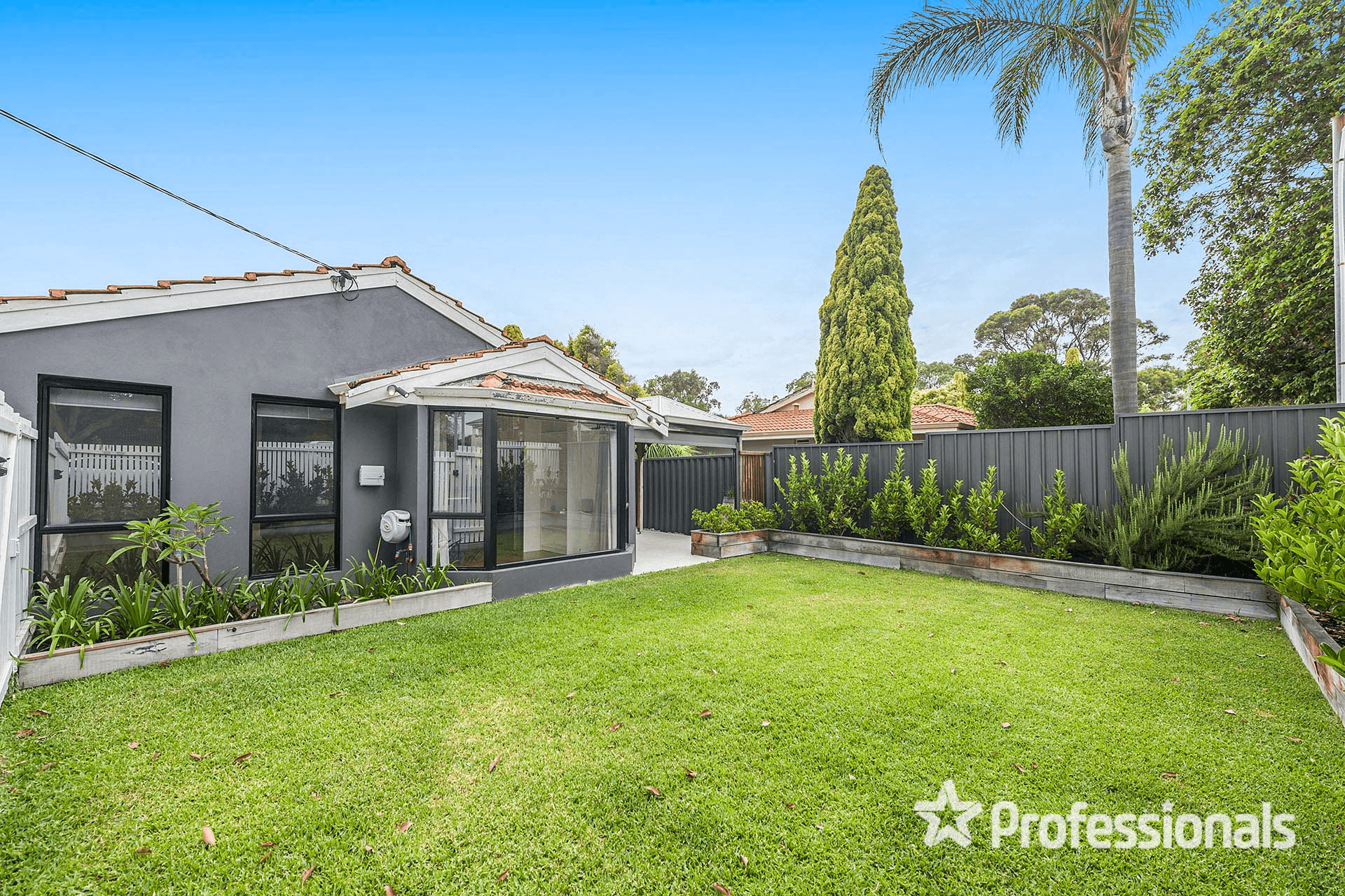 36A Dover Road, SCARBOROUGH, WA 6019